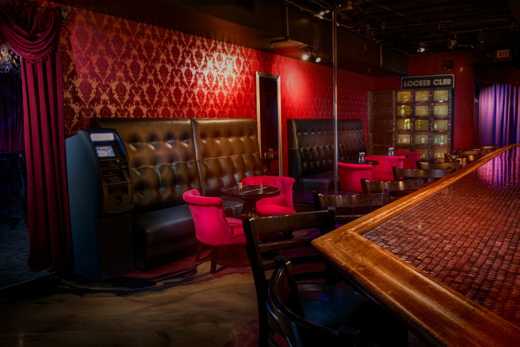 Bar photo 2
